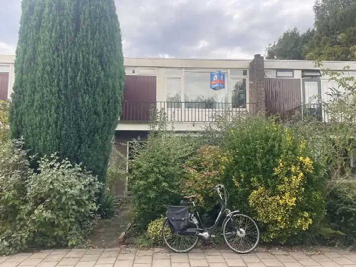 Terraced house for sale: Koekoekslaan 68, Zwaluwbuurt Schiedam