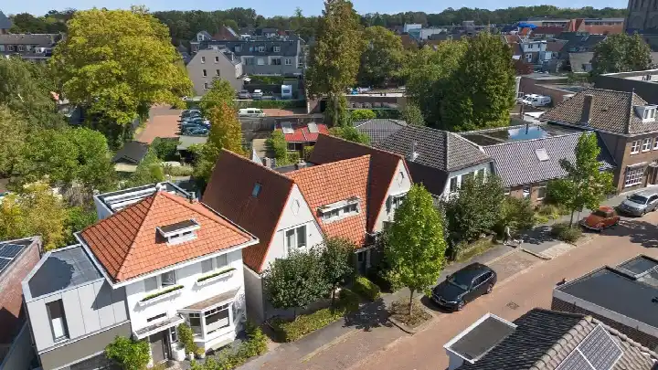 Twee-onder-één-kap te koop: Koestraat 4, Centrum Vught