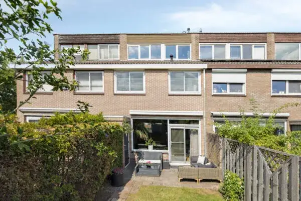 Tussenwoning te koop: Koeweide 106, Westervoort-Broeklanden Westervoort