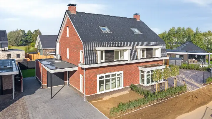 Twee-onder-één-kap te koop: Kolenbrander 4, Heideslag Wehl