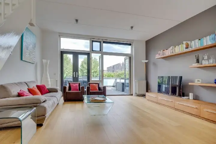 Hoekwoning te koop: Kolhornkade 13, Zuiderzeestedenbuurt-Oost Amersfoort