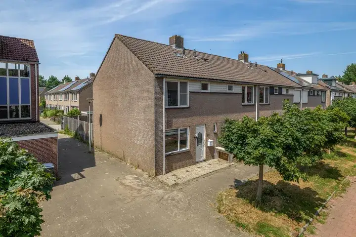 Hoekwoning te koop: Komeet 36, Koele Nacht Hellevoetsluis