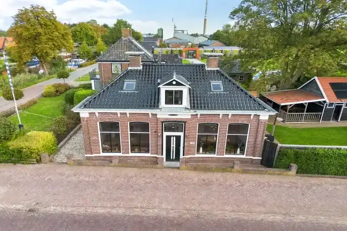 Vrijstaande woning te koop: Kommisjewei 106, Opeinde, onder de Vaart Opeinde