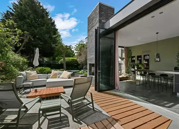 Terraced house for sale: Koningin Emmakade 155A, Sweelinckplein e.o. 'S-Gravenhage