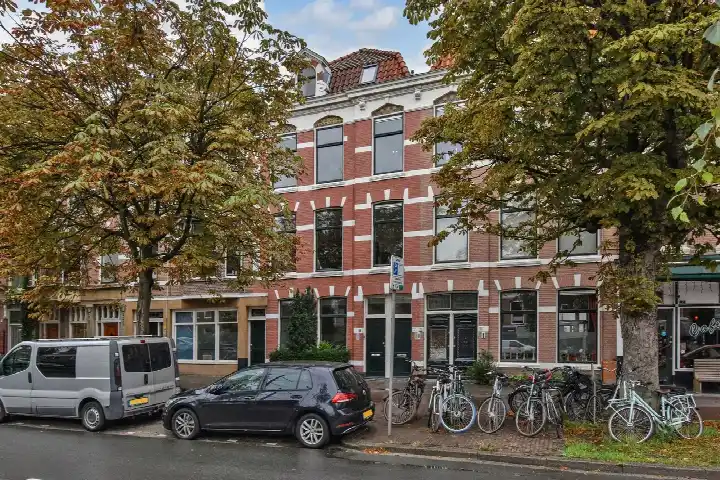 Woning te huur: Koningin Emmakade, Sweelinckplein e.o. 'S-Gravenhage