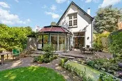 Hoekwoning te koop: Koningin Emmalaan 11, Boslaan Bussum