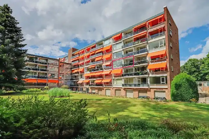 Appartement te koop: Koningin Emmalaan 29-27, Ermelo - Noord Ermelo