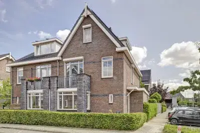 Twee-onder-één-kap te koop: Koningin-Emmalaan 34, Leersum-Dorp Leersum