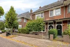 Tussenwoning te koop: Koningin Emmastraat 34, Haarwijk West Gorinchem