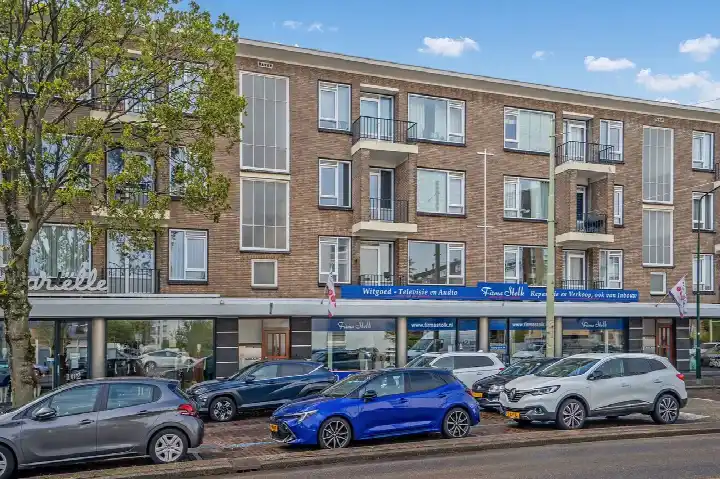 Apartment for sale: Koningin Julianalaan 90, Bovenveen zuid Voorburg