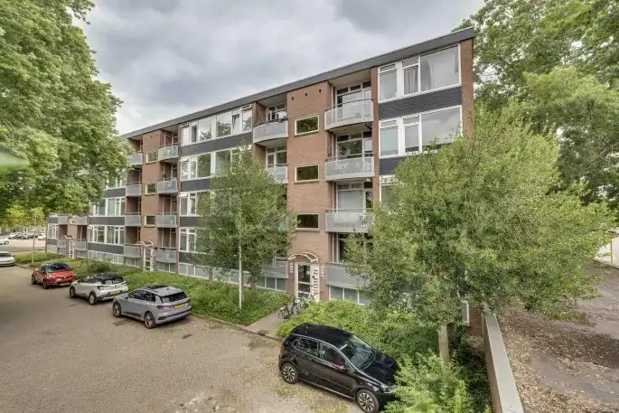 Appartement te koop: Koningin Julianastraat 222, Oranjekwartier Deventer