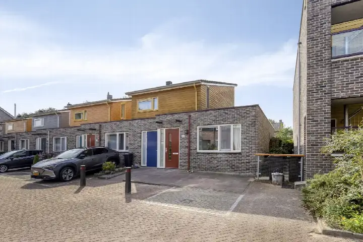 Hoekwoning te koop: Koningin Julianastraat 32, Berkenwoude Berkenwoude