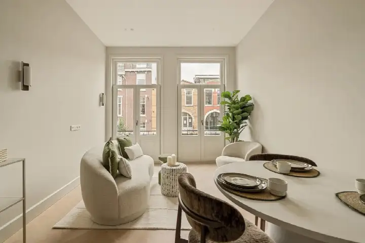 Studio te koop: Koninginneweg 249-2B, Valeriusbuurt-West Amsterdam