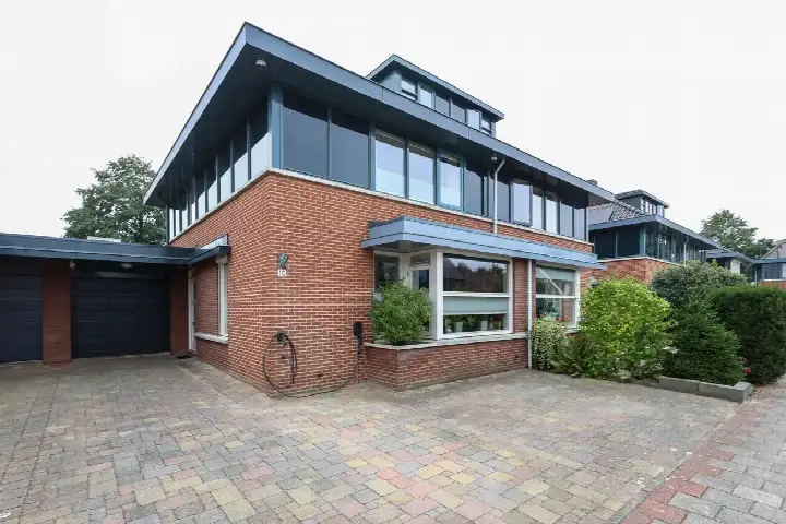 Tussenwoning te koop: Koningsdiep 10, Nieuwland Brielle