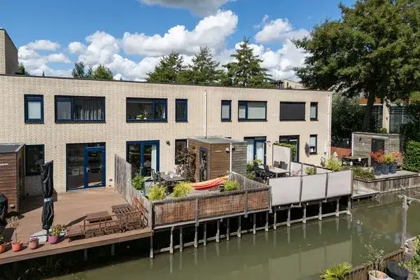 Tussenwoning te koop: Koningshof 35, Vleuten Vleuten