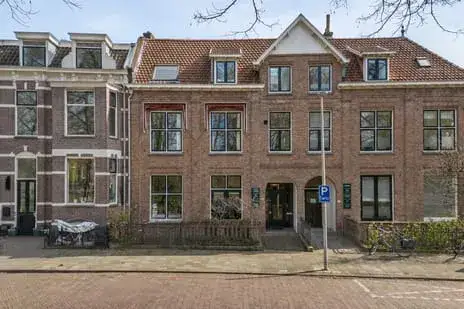 Tussenwoning te koop: Koningslaan 60, Wilhelminapark en omgeving Utrecht