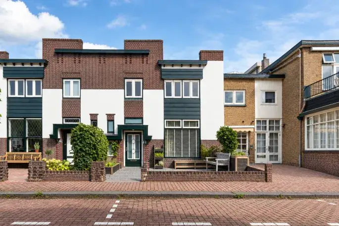 Tussenwoning te koop: Koningstraat 1, Centrum-Zuid Bodegraven
