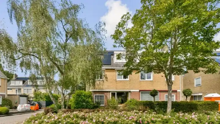 Twee-onder-één-kap te koop: Koningsvaren 123, Abcoude-Noordoost Abcoude