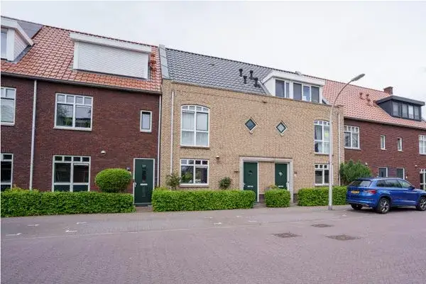 Tussenwoning te koop: Koningsveldland 7, Den Hoorn Den Hoorn