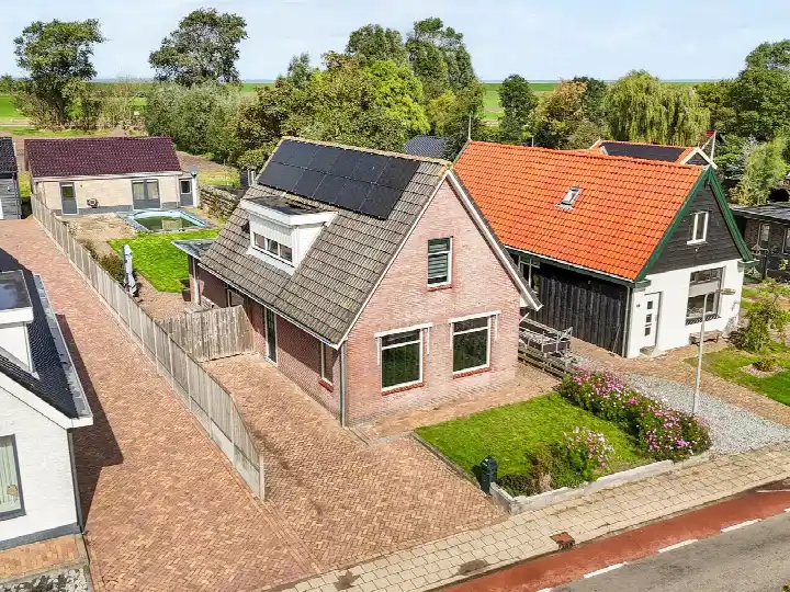 Detached house for sale: Koningsweg 38, Westerland (woonkern) Westerland