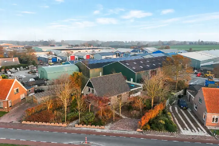 Detached house for sale: Koningsweg 69, Hippolytushoef West (woonkern) Hippolytushoef