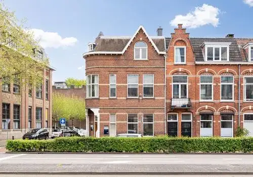 Hoekwoning te koop: Koningsweg 72, Het Zand 'S-Hertogenbosch