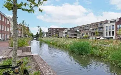 Appartement te koop: Koolmeesstraat 56, Lijsterlaan Alphen Aan Den Rijn