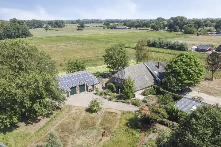 Semi-detached for sale: Koolsteeweg 12, Buitengebied Marienvelde Mariënvelde