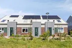 Tussenwoning te koop: Koolzaad 39, Tuitjenhorn-West en -Zuid Tuitjenhorn