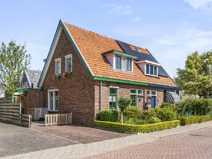 Semi-detached for sale: Korenbloemlaan 4, Bloemenbuurt Ede