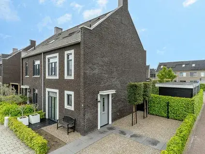 Twee-onder-één-kap te koop: Korenmolen 22, Achterweg-De Dijkjes-Horstkamp Elburg