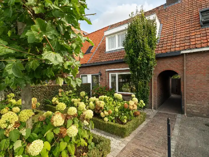 Terraced house for sale: Korte Nieuwstraat 27, Capelle / Nieuwe Vaart Sprang-Capelle