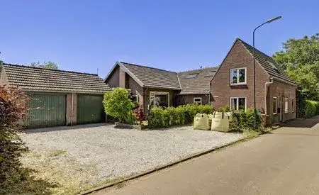 Appartement te koop: Korte Stukken 4, Varik Varik