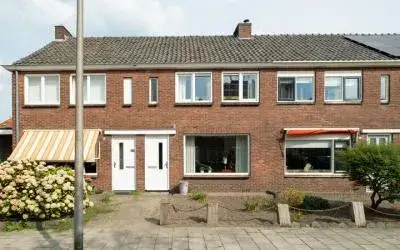 Tussenwoning te koop: Kortenaerstraat 52, Tichelwerk Hengelo