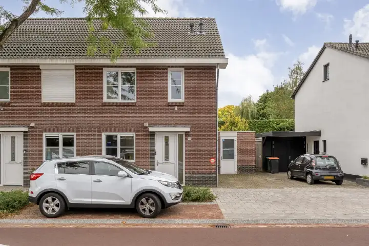 Twee-onder-één-kap te koop: Kottendijk 63, Walhof-Roessingh Enschede