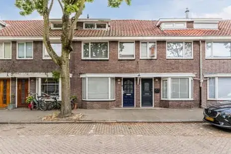 Terraced house for sale: Kotterstraat 32, Hoogvenne West Tilburg