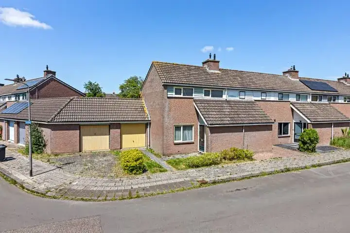 Tussenwoning te koop: Koudenburg 46, Camminghaburen-Midden Leeuwarden
