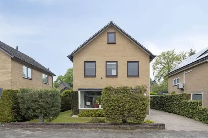 Detached house for sale: Koudhoornlaan 10, Ugchelen Ugchelen