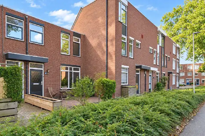 Tussenwoning te koop: Kraaienveld 49, Veldenbuurt-Oost Zoetermeer