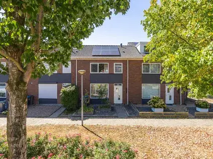 Tussenwoning te koop: Kraaijenberg 8513, Kraaijenberg Wijchen