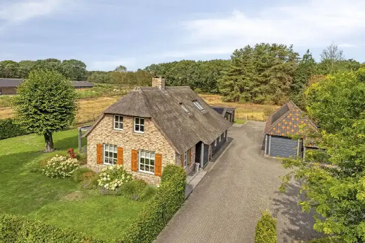 Vrijstaande woning te koop: Kraanven 5, Bergeind Loon Op Zand