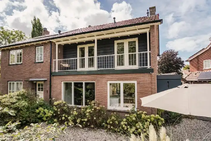 Twee-onder-één-kap te koop: Krakeling 37, Villawijk Bijweg Bennebroek