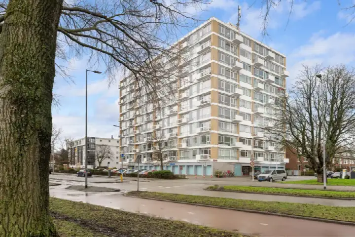 Apartment for sale: Kralingseweg 87, Kralingen Oost Rotterdam