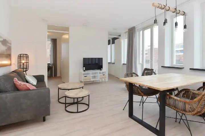 Home for rent: Kranenburgweg, Geuzenkwartier 'S-Gravenhage