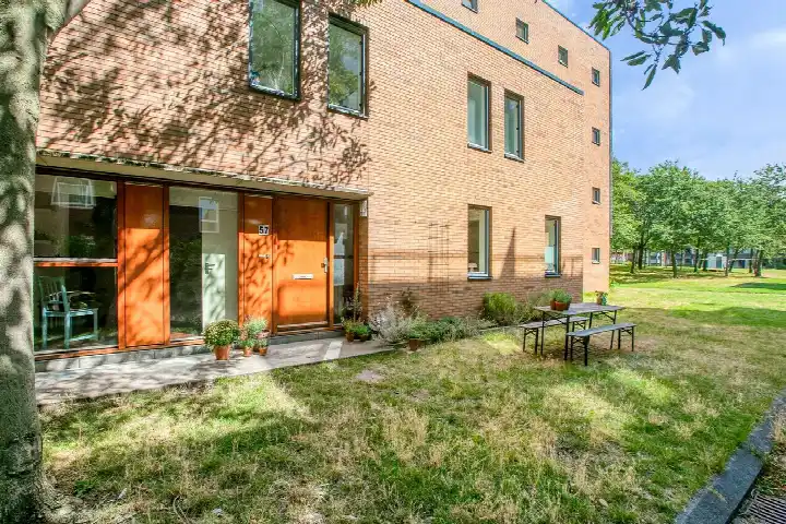 Apartment for sale: Kratontuin 57, Java-eiland Amsterdam