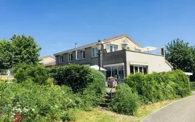 Hoekwoning te koop: Kreijendijk 25, Buitengebied Maasbommel Maasbommel