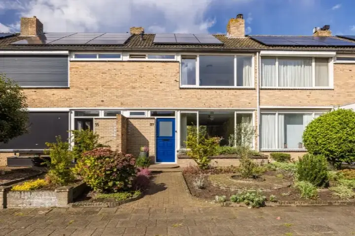 Tussenwoning te koop: Kriekelaar 37, Akert Geldrop