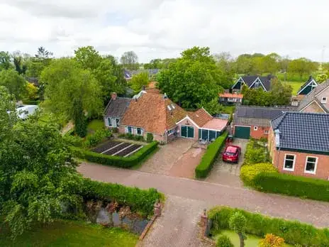 Vrijstaande woning te koop: Kromme Elleboog 2, Sauwerd Sauwerd