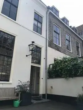Appartement te huur: Kromme Nieuwegracht 11B, Domplein, Neude, Janskerkhof Utrecht