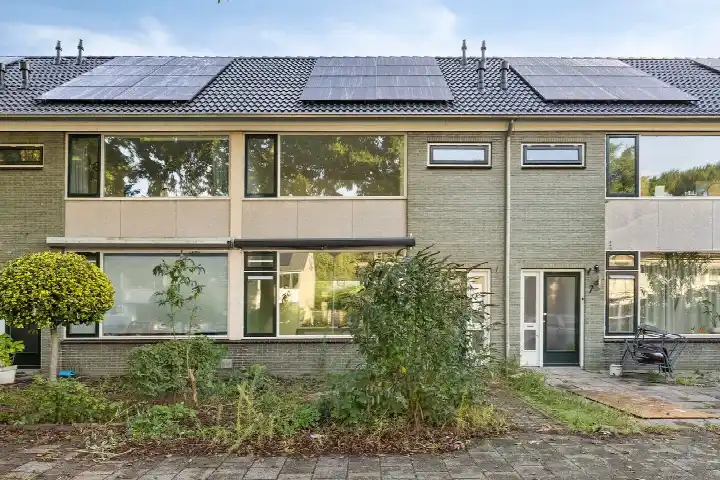 Terraced house for sale: Kromme Rijn 5, Aa-landen-Zuid Zwolle